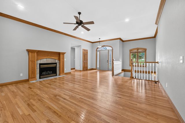 392 N Niangua Drive, Nixa, MO 65714