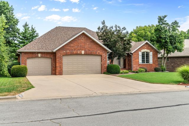 392 N Niangua Drive, Nixa, MO 65714