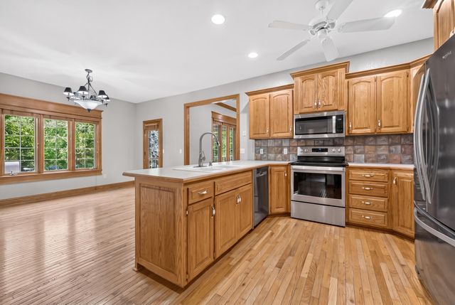 392 N Niangua Drive, Nixa, MO 65714