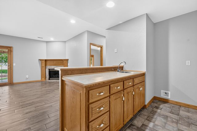 392 N Niangua Drive, Nixa, MO 65714