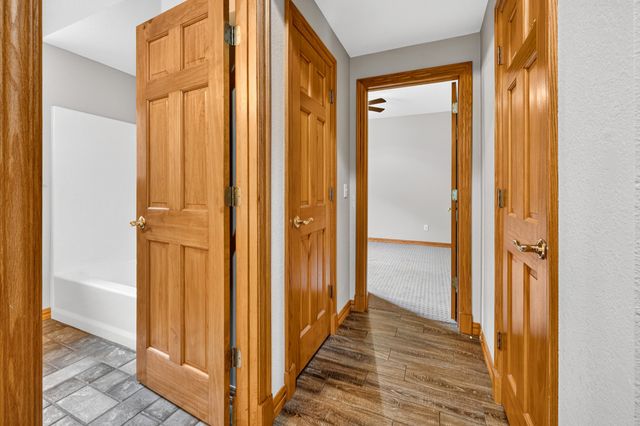 392 N Niangua Drive, Nixa, MO 65714