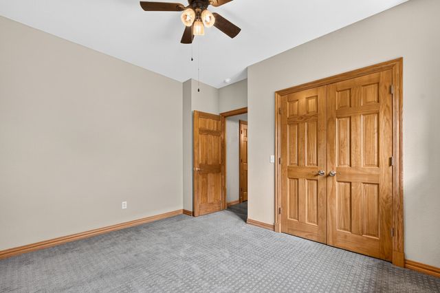 392 N Niangua Drive, Nixa, MO 65714