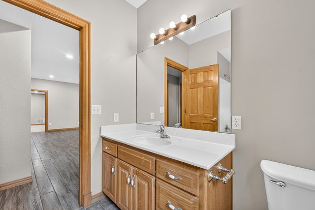 392 N Niangua Drive, Nixa, MO 65714