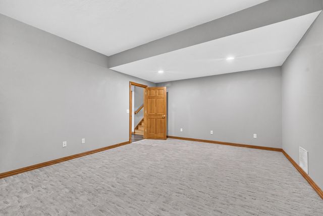 392 N Niangua Drive, Nixa, MO 65714