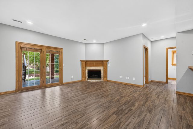 392 N Niangua Drive, Nixa, MO 65714