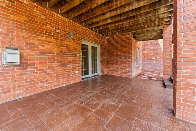 392 N Niangua Drive, Nixa, MO 65714
