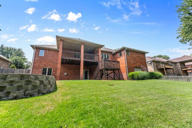 392 N Niangua Drive, Nixa, MO 65714