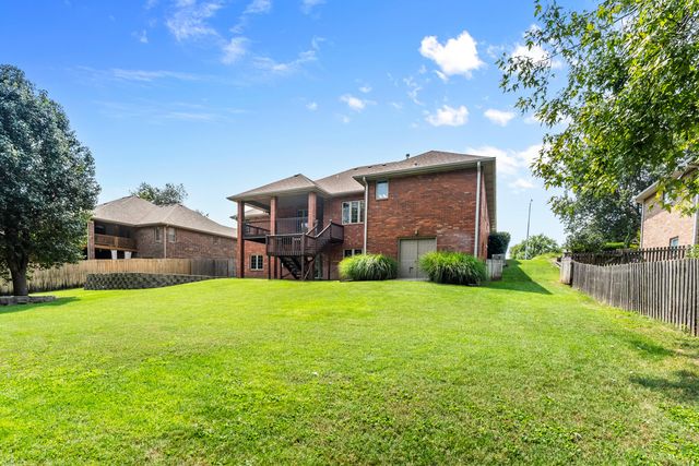 392 N Niangua Drive, Nixa, MO 65714