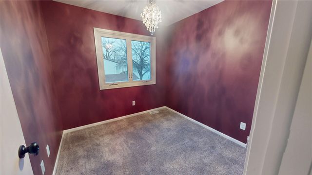 338 Holiday Circle 81, West Des Moines, IA 50265