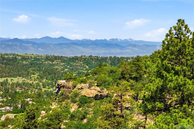 602 Cliffgate Lane, Castle Rock, CO 80108
