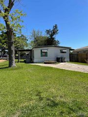 13 Sioux Trl, Pensacola, FL 32506