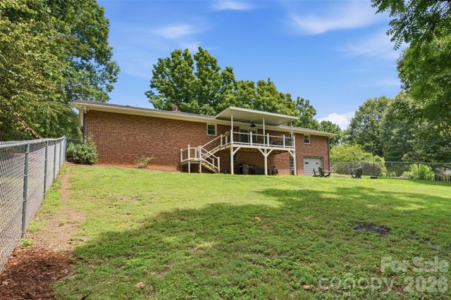 1226 Pine Grove Road, Morganton, NC 28655