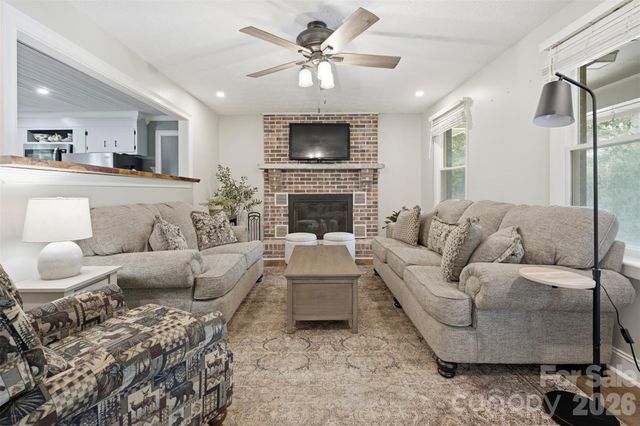 1226 Pine Grove Road, Morganton, NC 28655
