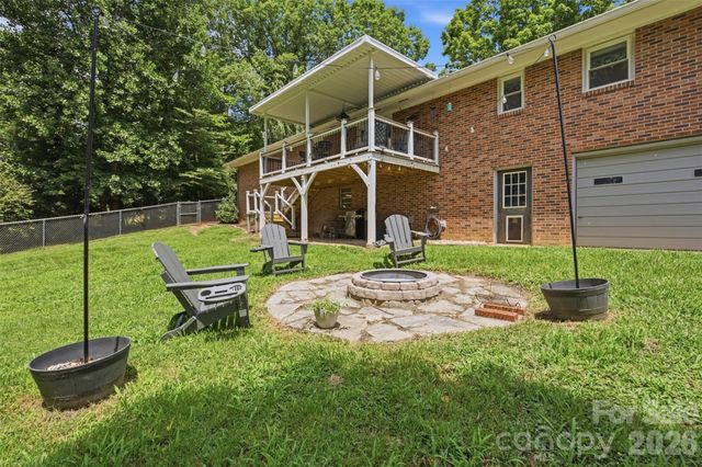 1226 Pine Grove Road, Morganton, NC 28655