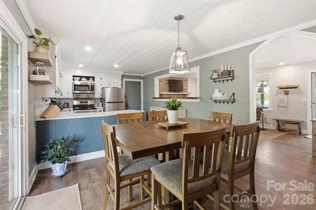 1226 Pine Grove Road, Morganton, NC 28655