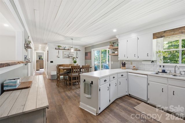 1226 Pine Grove Road, Morganton, NC 28655