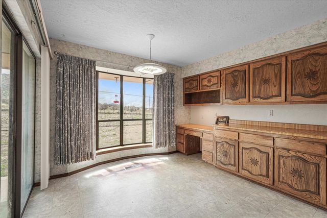 1717 Catron Court SE, Albuquerque, NM 87123