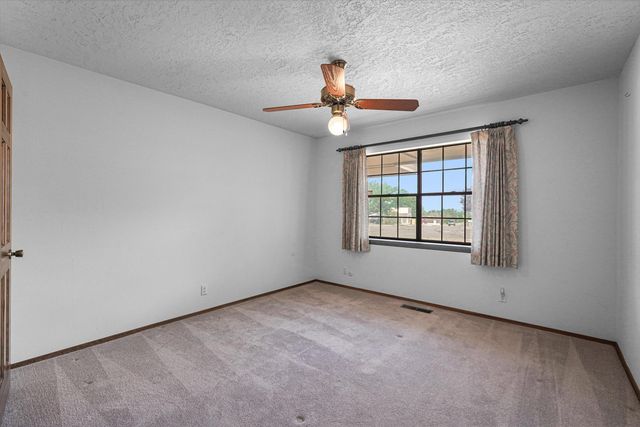 1717 Catron Court SE, Albuquerque, NM 87123