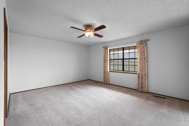 1717 Catron Court SE, Albuquerque, NM 87123