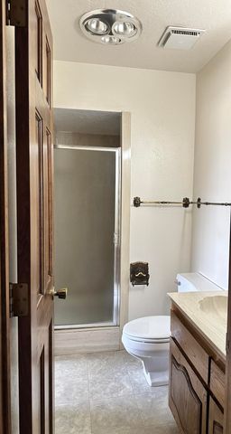 1717 Catron Court SE, Albuquerque, NM 87123