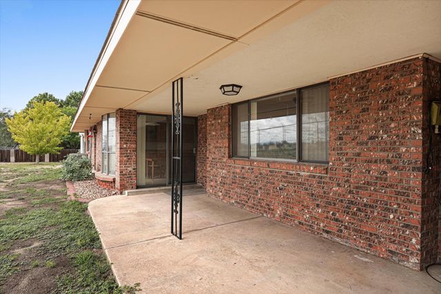 1717 Catron Court SE, Albuquerque, NM 87123