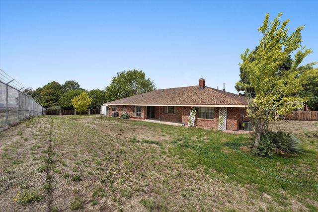 1717 Catron Court SE, Albuquerque, NM 87123