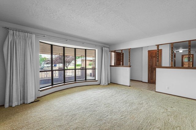 1717 Catron Court SE, Albuquerque, NM 87123