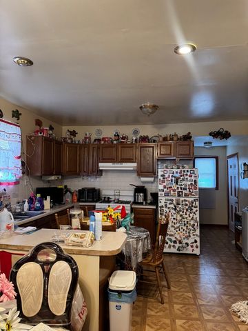 5448 W Iowa Street, Chicago, IL 60651