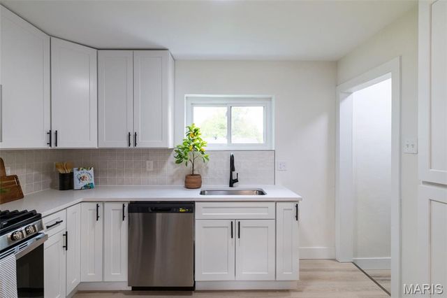 1510 Westmont Place, St Louis, MO 63130