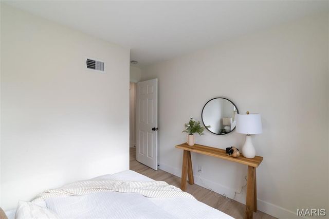 1510 Westmont Place, St Louis, MO 63130