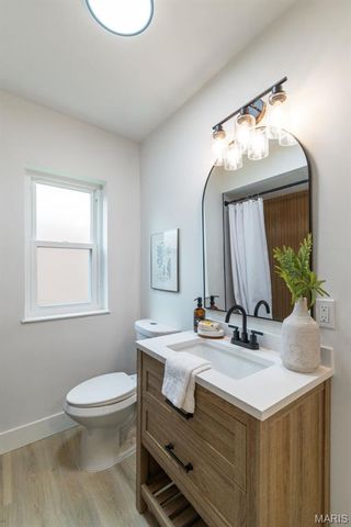 1510 Westmont Place, St Louis, MO 63130