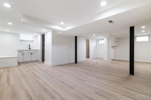 1510 Westmont Place, St Louis, MO 63130