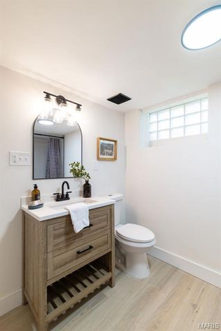 1510 Westmont Place, St Louis, MO 63130