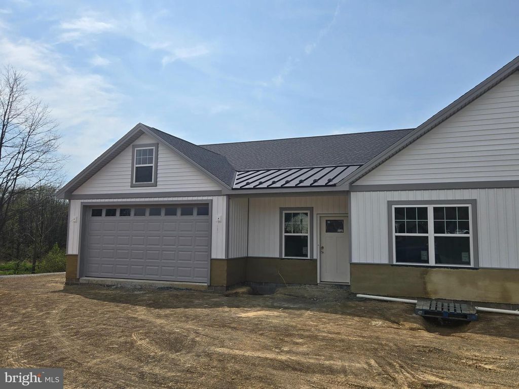 2499 ECHO SPRINGS ROAD, Chambersburg, PA 17202