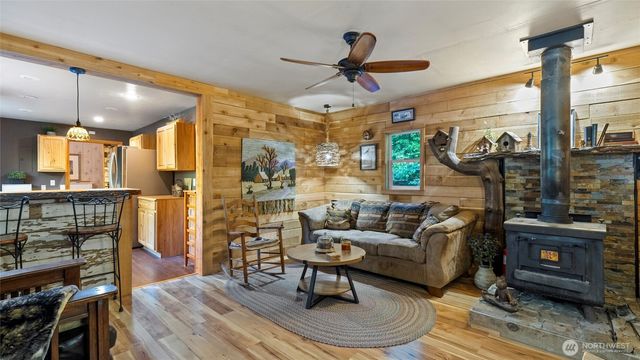 136 Tamarack Lane, Dayton, WA 99328