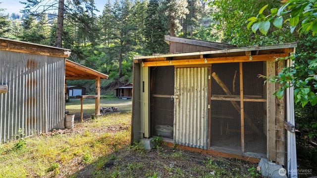 136 Tamarack Lane, Dayton, WA 99328