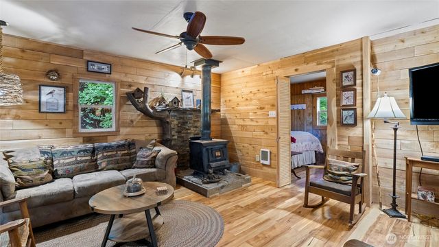 136 Tamarack Lane, Dayton, WA 99328