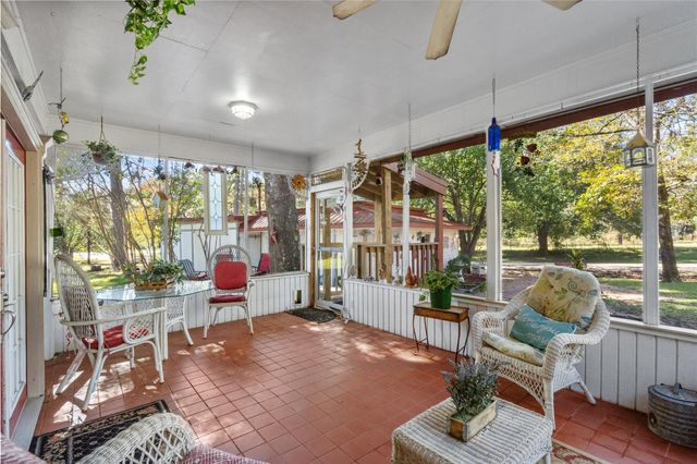 2641 Us-69 N, Doucette, TX 75942