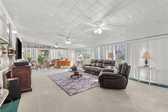 2641 Us-69 N, Doucette, TX 75942