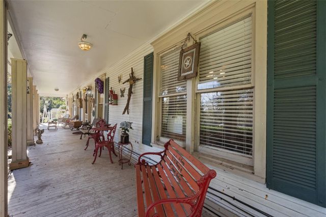 2641 Us-69 N, Doucette, TX 75942