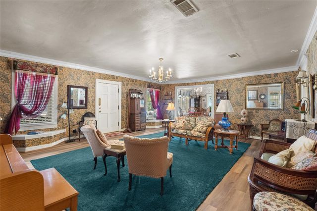 2641 Us-69 N, Doucette, TX 75942