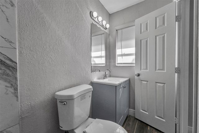 812 Pennsylvania Avenue, Fort Lauderdale, FL 33312