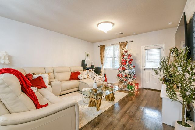 5015 Yellow Ginko Trail, Spring, TX 77373