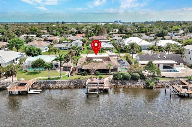2361 Longboat DR, Naples, FL 34104
