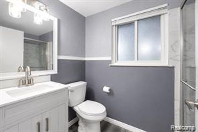 29143 Dover Avenue, Warren, MI 48088