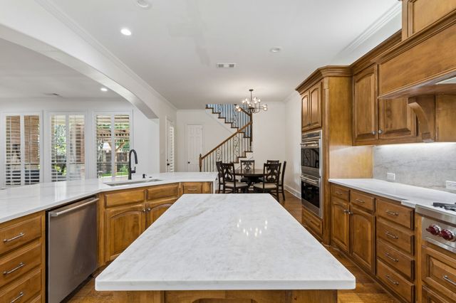 1101 King Mark Drive, Lewisville, TX 75056