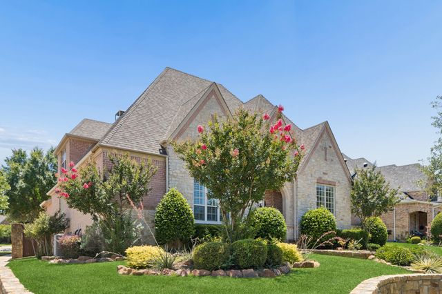 1101 King Mark Drive, Lewisville, TX 75056