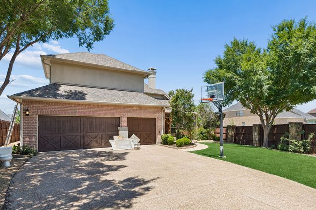 1101 King Mark Drive, Lewisville, TX 75056