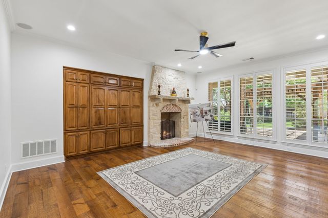 1101 King Mark Drive, Lewisville, TX 75056