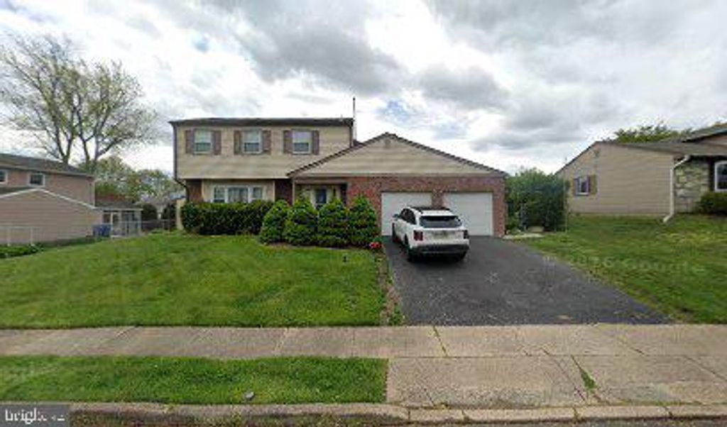608 ARLINGTON RD, Fairless Hills, PA 19030